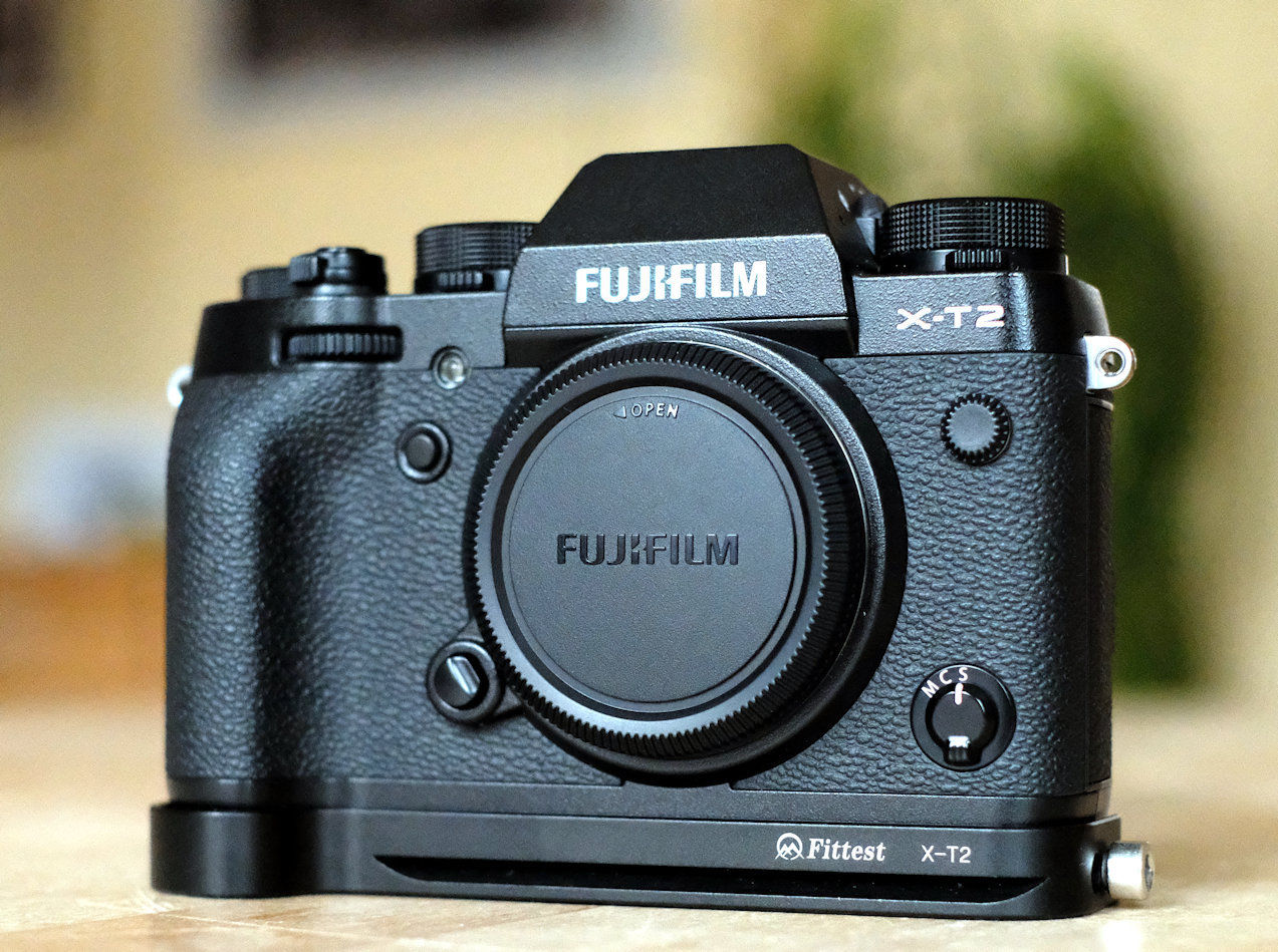 Fujifilm X-T2 24.3MP Digitalkamera Schwarz TOP! Mit Arca Swiss L Griff!