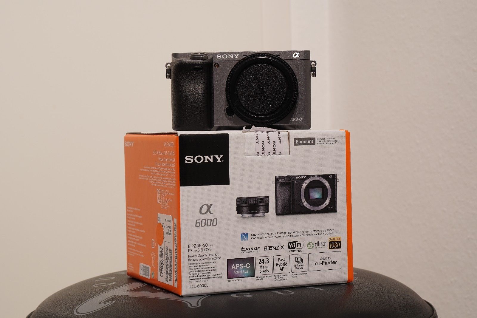 Sony Alpha 6000 Systemkamera (24 Megapixel graphit-grau)