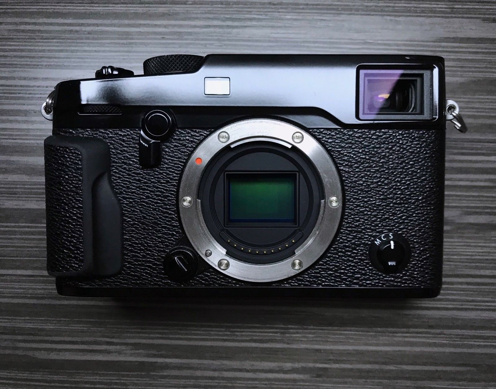 Fujifilm X-Pro2 spiegellose Systemkamera, schwarz, sehr guter Zustand.