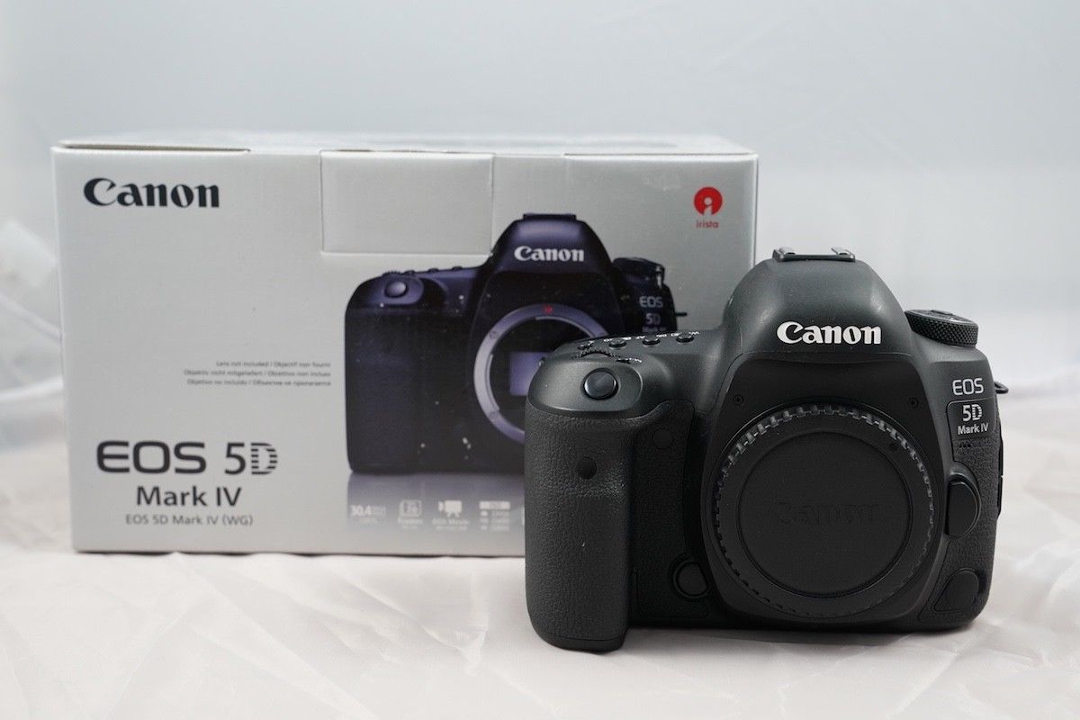 Canon EOS 5D Mark IV 4 (Nur Body) 5950 Auslösungen + Restgarantie