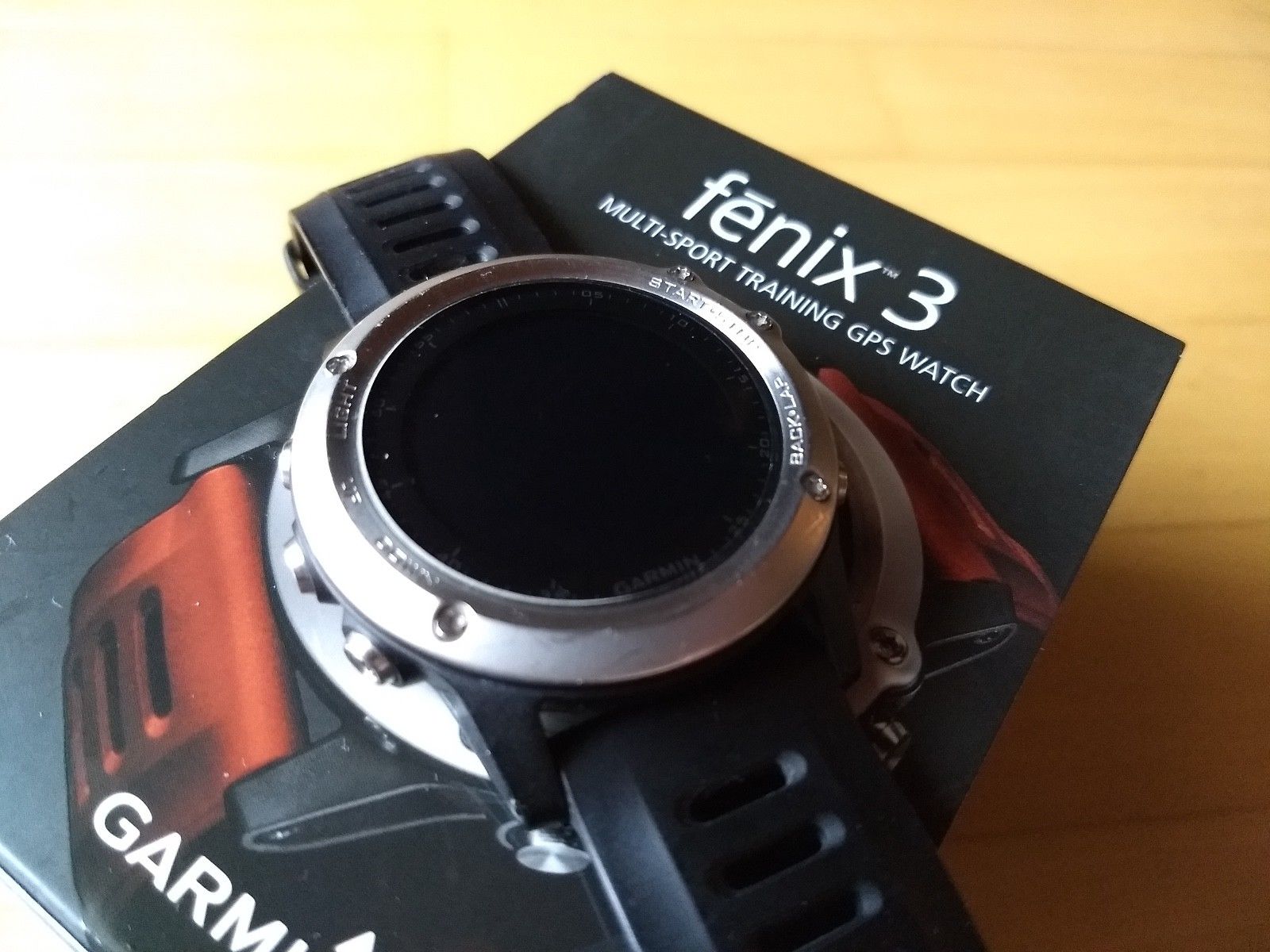 Garmin Fenix 3 Multi-Sport GPS Smartwatch, Uhr Tracker, Sportuhr in OVP Activity