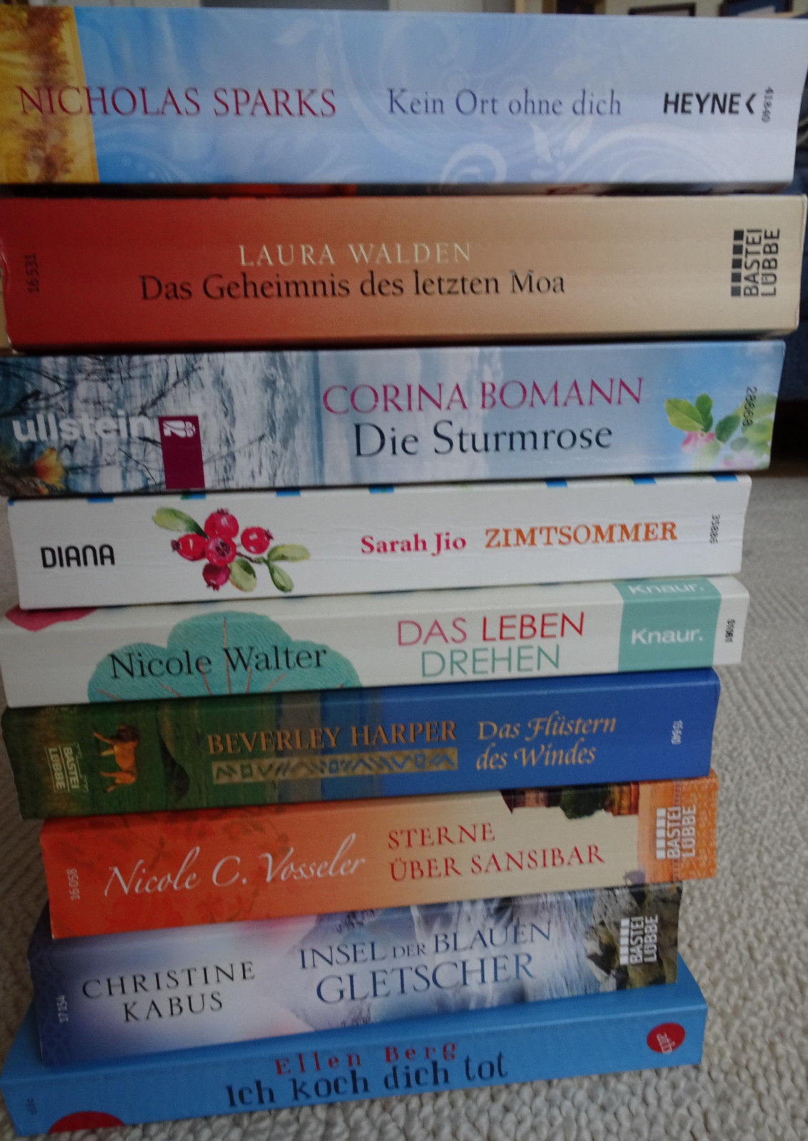 Bücherpaket Frauenromane - 9 Romane in gutem bis sehr gutem Zustand