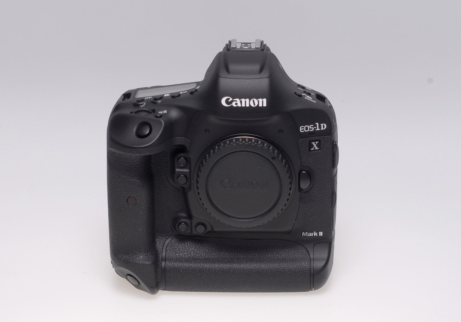 Canon EOS-1D X Mark II - digitale Profi SLR Kamera - gebraucht