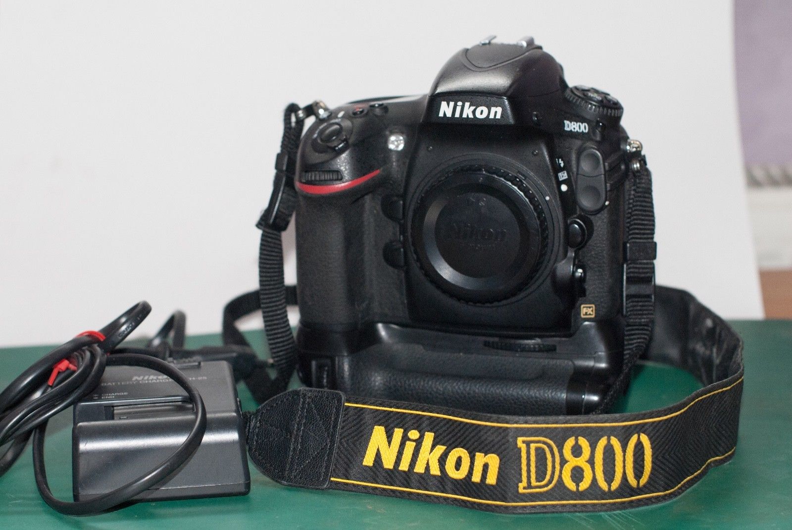 Nikon D800 Profi Camera Set Top! Shuttercount 50.000! with Multifunctiongrip