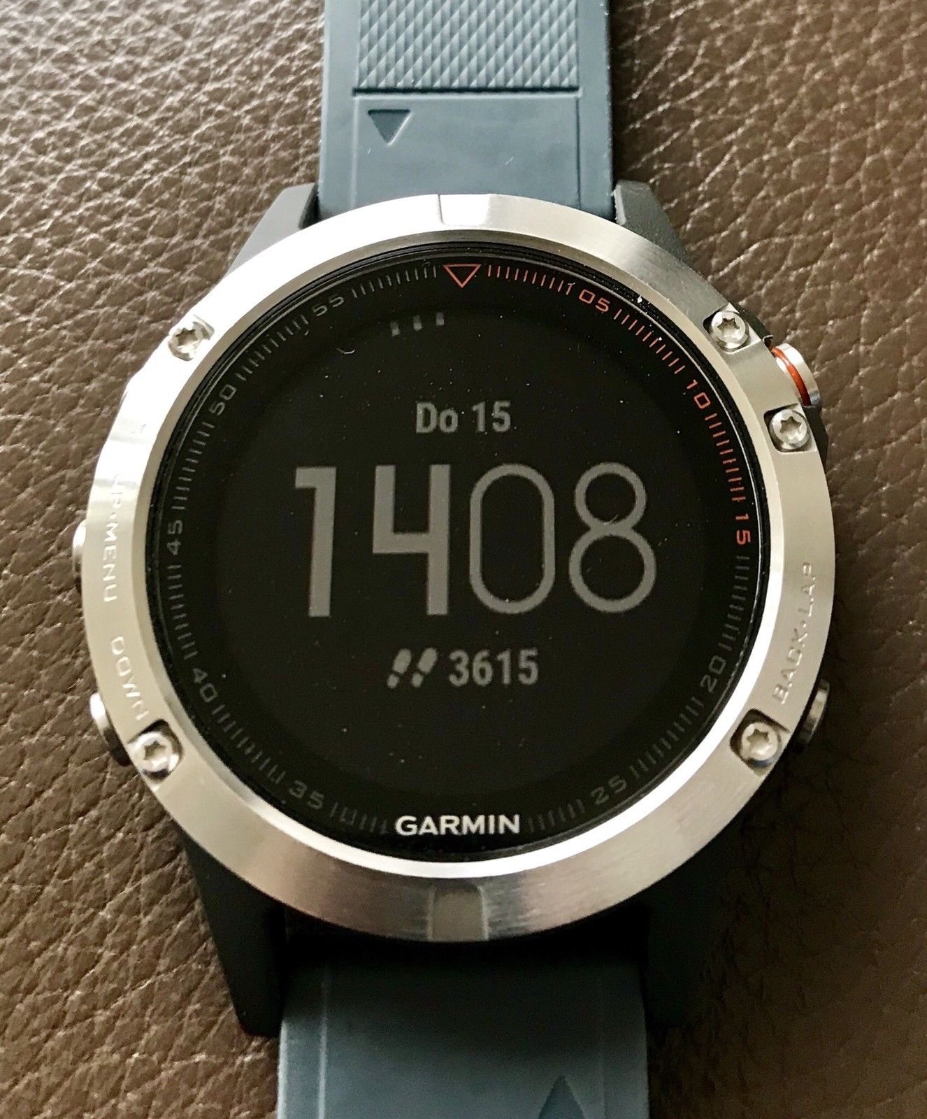 Garmin Fenix 5 Sportuhr Grau , GPS Smartwatch integrierter HR Messung neuwertig
