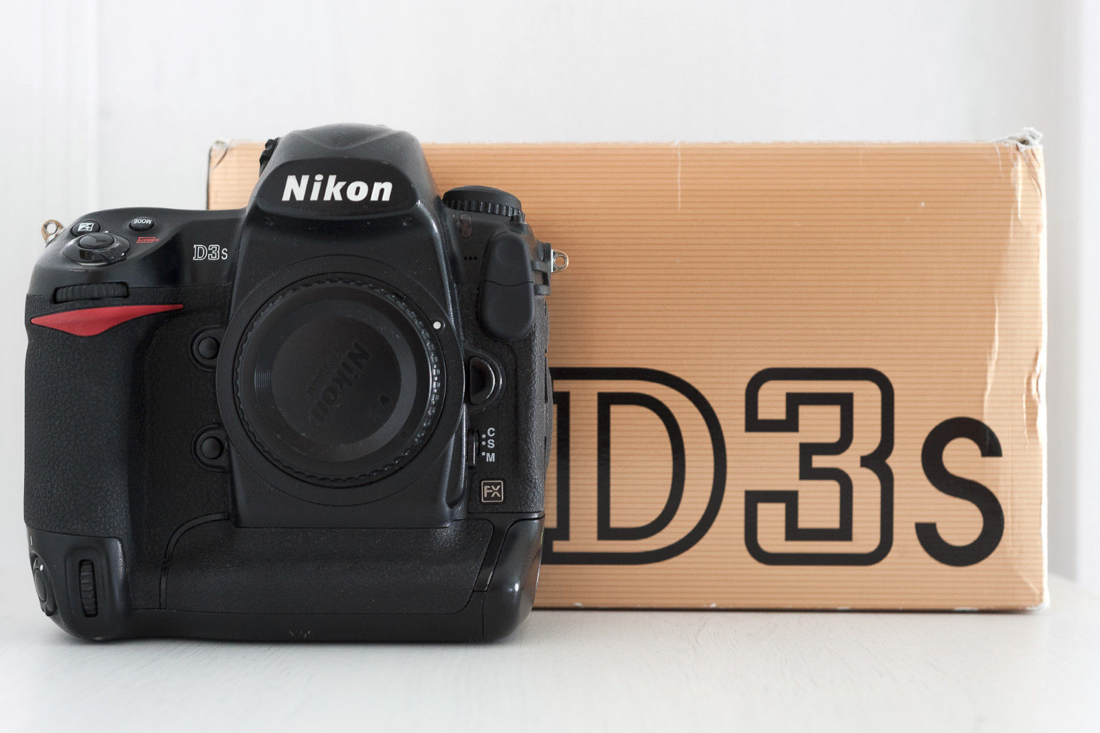 Nikon D3s - 168.178 Auslösungen/Clicks - in guter Zustand! + 8GB CF-Card