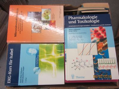 34 Bücher medizinische Fachbücher innere Medizin Anatomie Krankheit Gesundheit