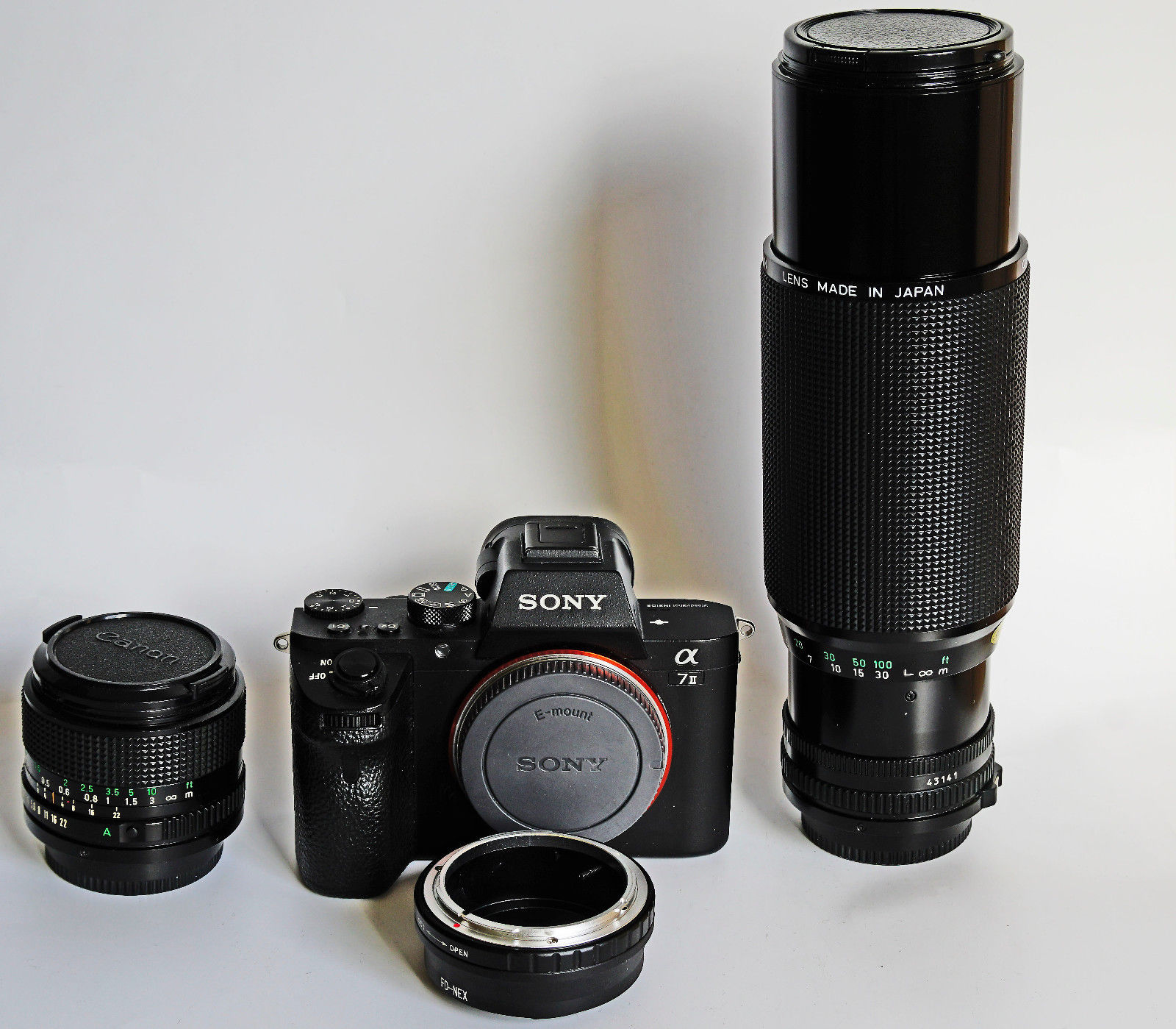 Sony Alpha ILCE-7M2 24.3 MP Alpha 7 II mit zwei Canon Objektiv