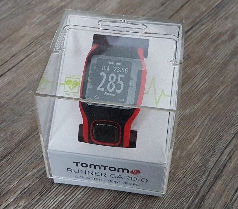 TomTom Runner Cardio GPS-Sportuhr schwarz/rot