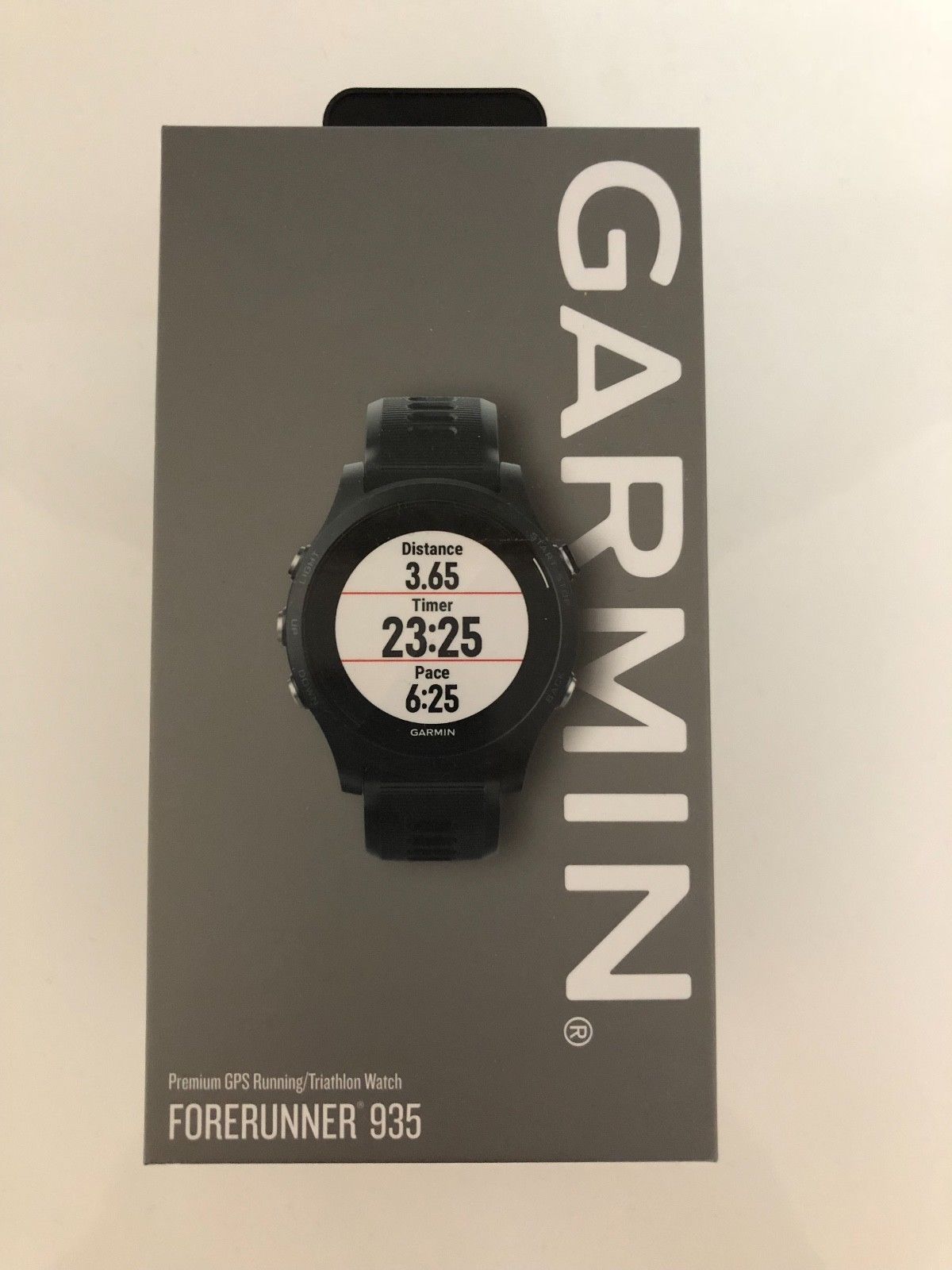 Garmin Forerunner 935 GPS Triathlon Smartwatch, neu, schwarz