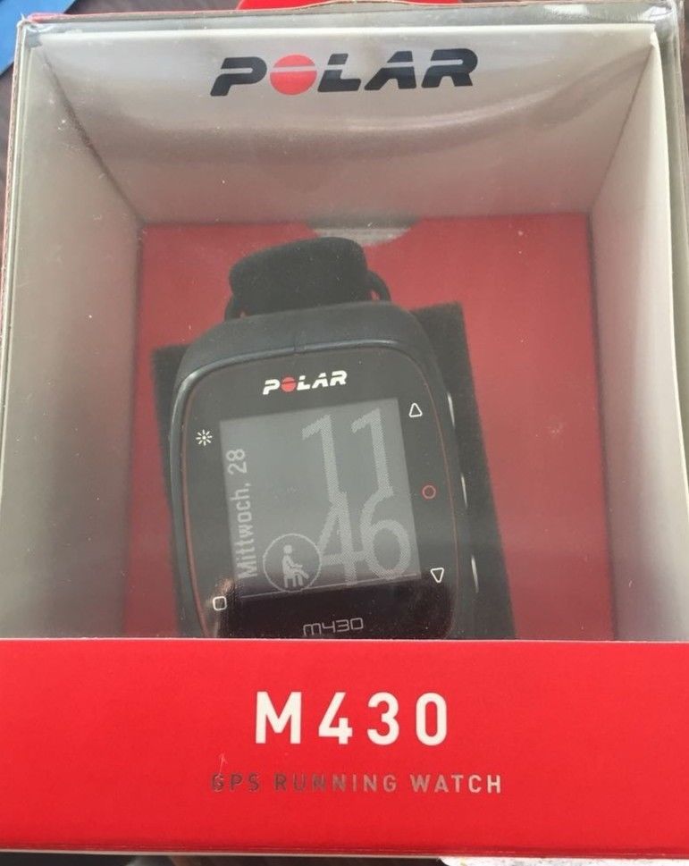 Polar M430 GPS-Laufuhr Pulsuhr schwarz  OVP