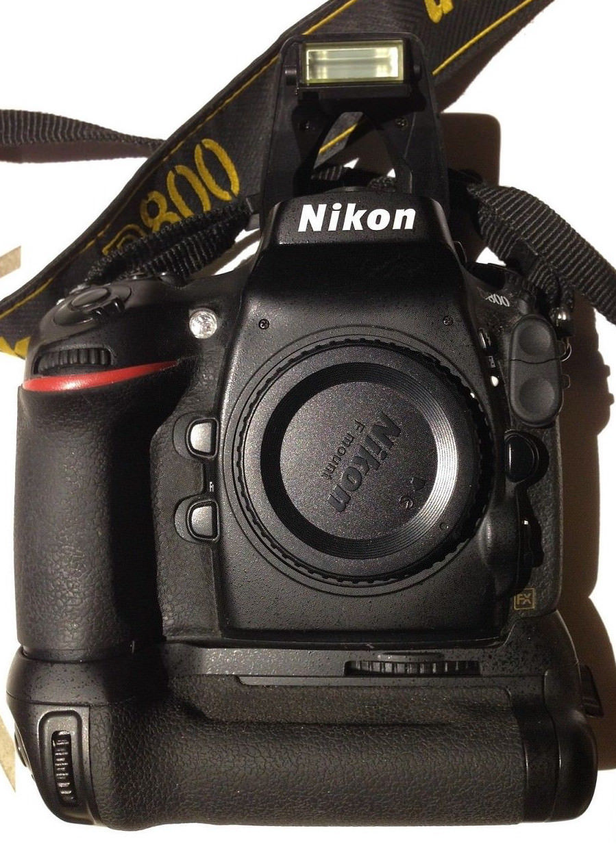 Nikon D D800 36.3 MP SLR-Digitalkamera - Schwarz (Nur Gehäuse) in OVP