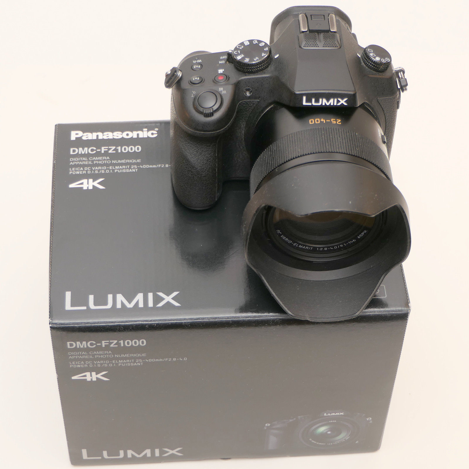 Panasonic LUMIX DMC-FZ1000 20.1 MP Digitalkamera - schwarz OVP