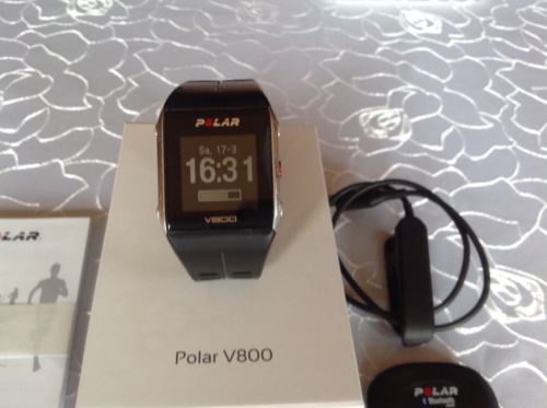 Polar GPS-Multisportuhr V800 Black HR 