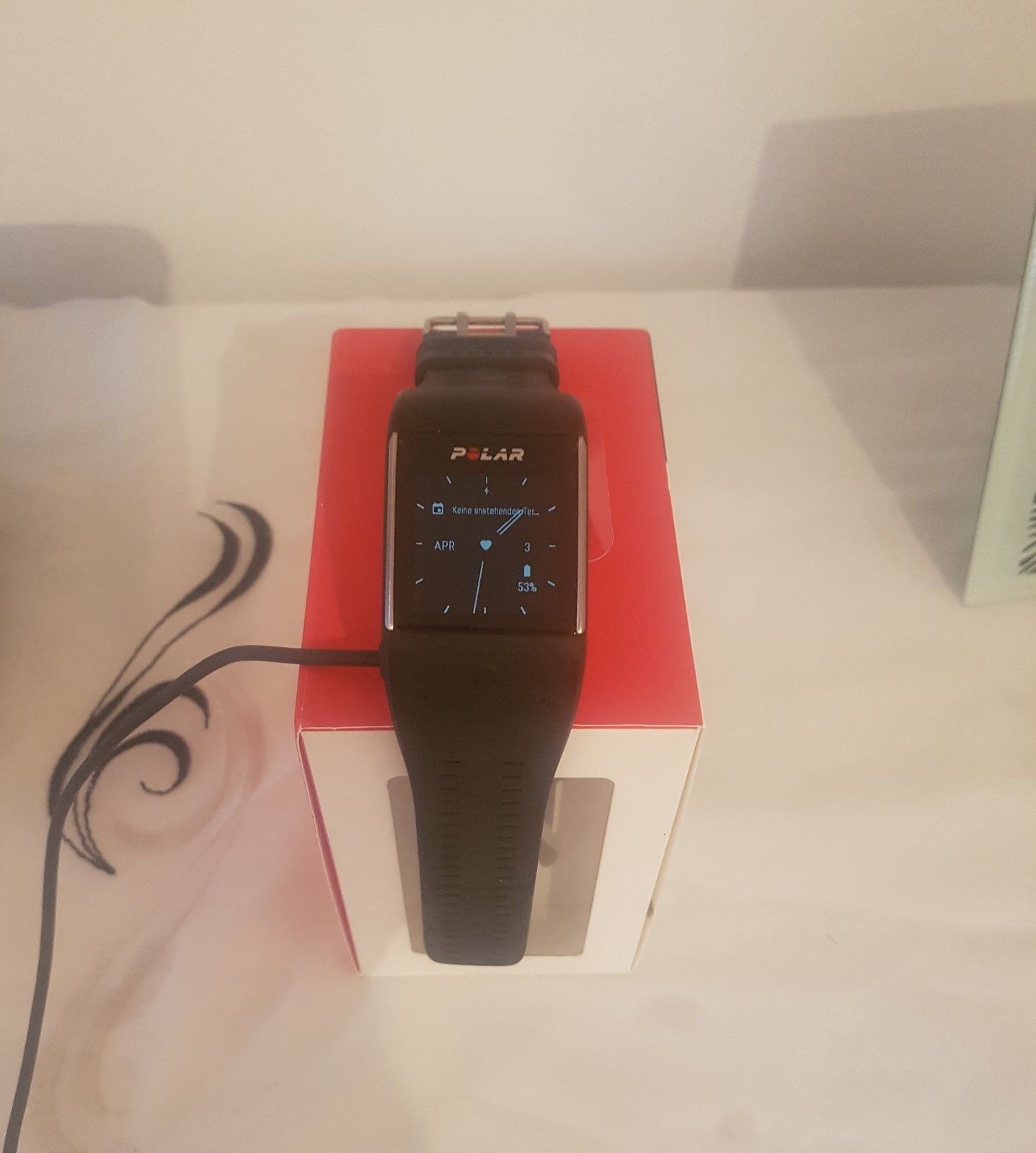Polar Smartwatch M600, schwarz, gebraucht, selten getragen, mit Magnet-Ladekabel