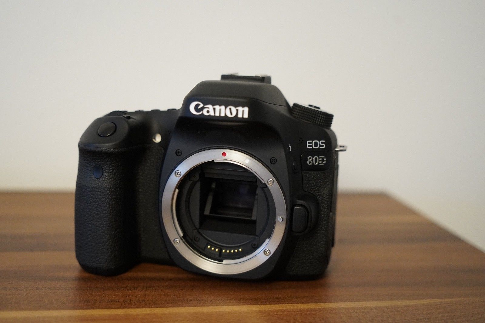 Canon EOS 80D Kamera-Body, ohne Objektiv, 24,2 MP, schwarz