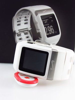 NIKE GPS Sportuhr Smartwatch TomTom WM0070 Ausstellungsstück UVP 169,- EUR