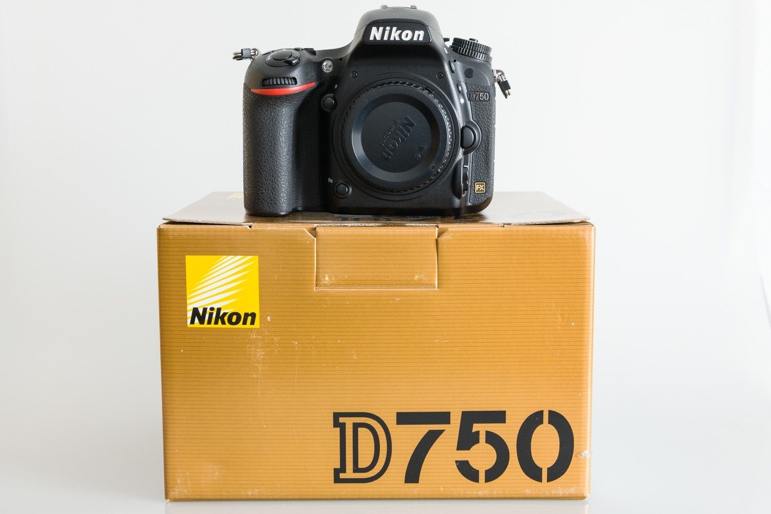 Nikon D750 24.3 MP SLR-Digitalkamera - Schwarz (Nur Gehäuse)