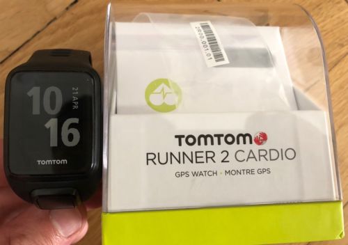 TomTom Runner Spark 2 Cardio GPS Uhr mit Ladekabel Originalverpackung S Black