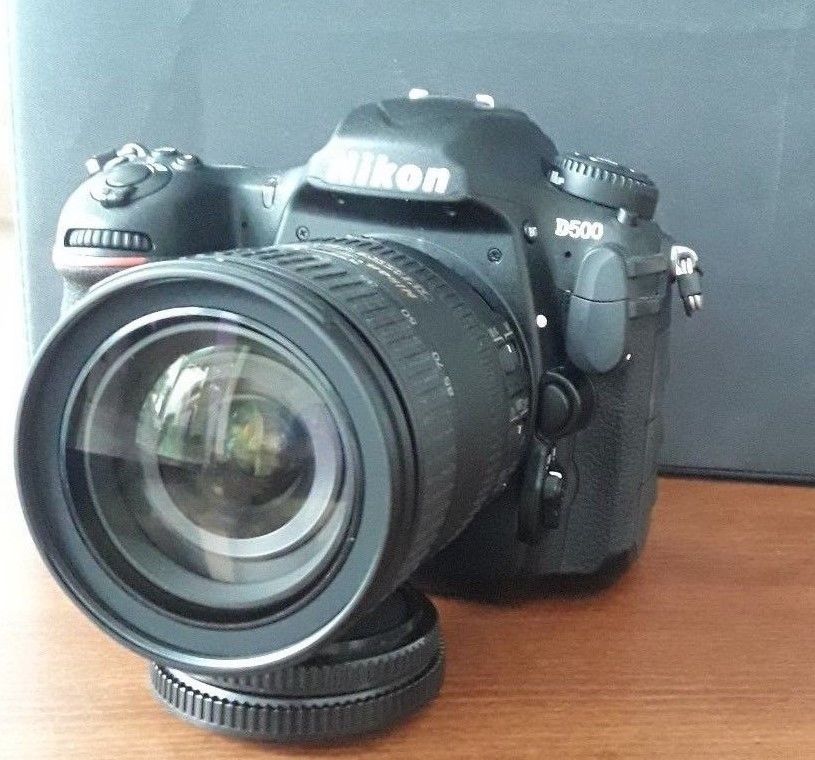 Nikon D500  mit Objektiv Nikkor 16-85 3,5-5,6 G ED SWM DX VR IF