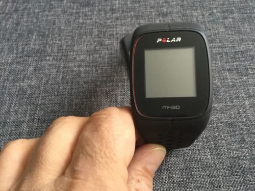 Polar M430 grau GPS Sportuhr Fitnessuhr mit Pulsmessung am Handgelenk, wie neu