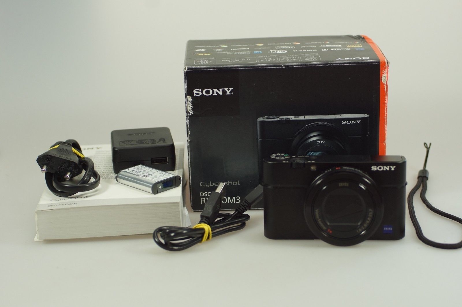 Sony CyberShot DSC RX100 M3 III  , gebraucht in original Verpackung 