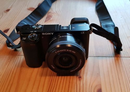 Sony Alpha ILCE-6000Z 24.3 MP Digitalkamera - Schwarz | wie neu