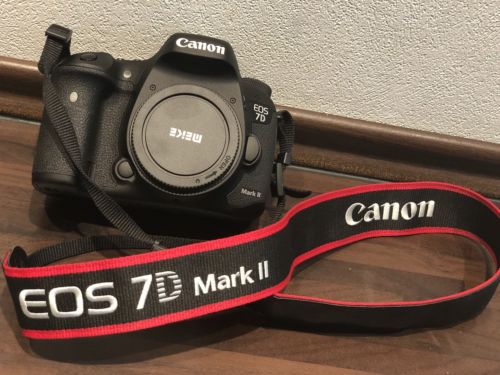 Canon EOS 7D Mark II 20.2 MP Digitalkamera - Schwarz (Body) - von 01/2018