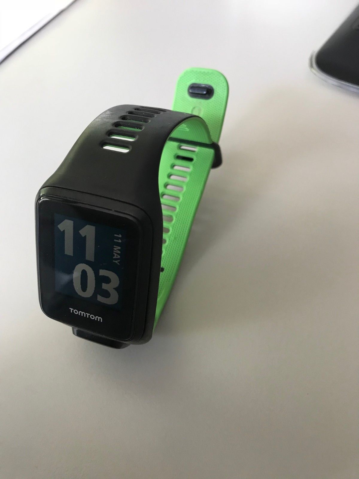 TomTom Runner 3 Cardio GPS-Sportuhr (Eingebauter Herzfrequenzmesser)