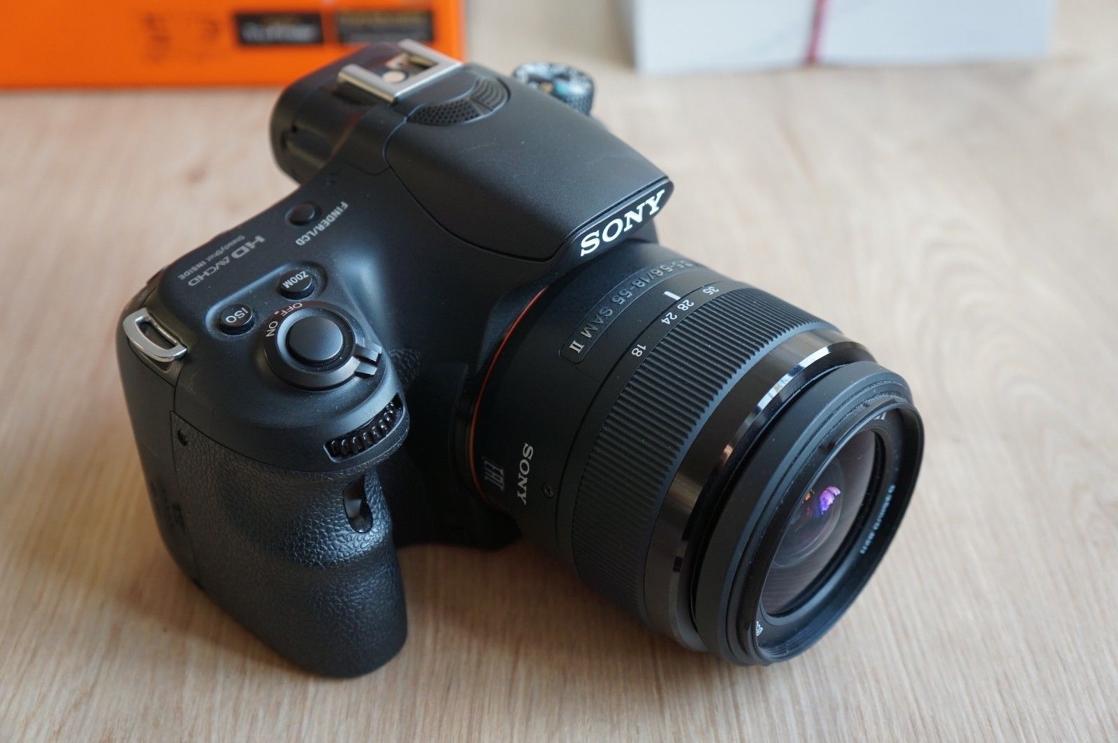 Sony Alpha SLT-A58K 20.1 MP SLR-Digitalkamera - Schwarz (Kit m/ DT 18-55mm...