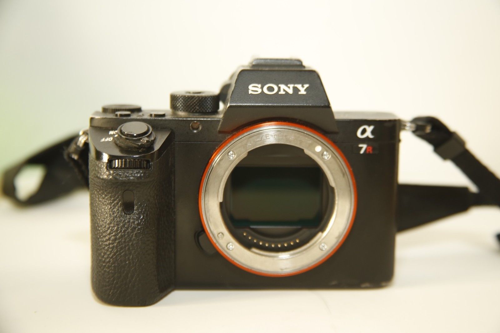 Sony Alpha 7R II Mirrorless Digitalkamera mit OVP