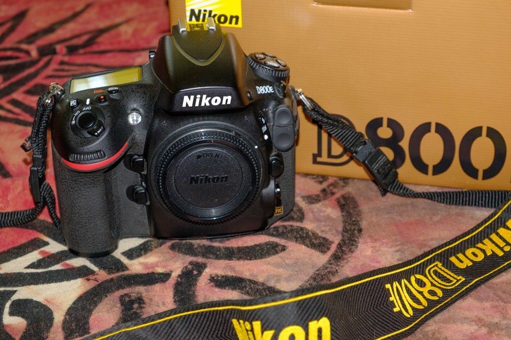 Nikon D D800E 36.3 MP SLR-Digitalkamera - Gehäuse, ca. 29.000 Auslösungen
