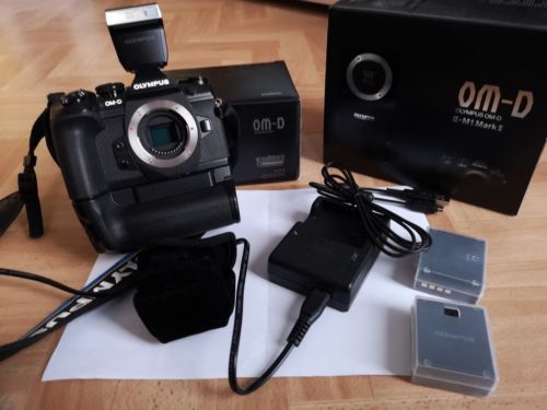 Olympus OM-D E-M1 Mark II Systemkamera + Handgriff; Rechnung von Januar 2018