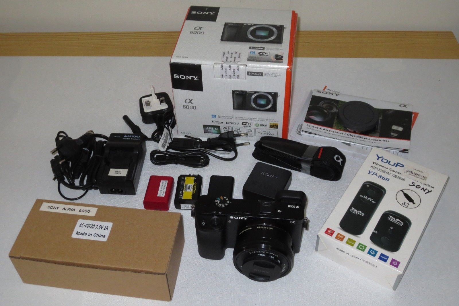 Sony Alpha 6000 SLR-Digitalkamera - Schwarz (Kit m/ E PZ 16-50/3.5-5.6)