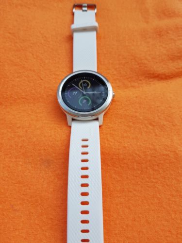 GARMIN Vivoactive 3 Smartwatch Uhr Armbanduhr Weiß Silber GPS Sportuhr. 