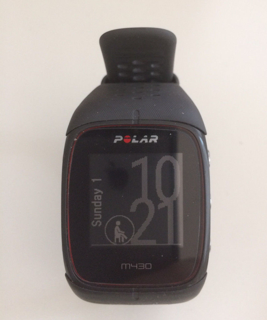 Polar M430 (schwarz) GPS Sportuhr mit Pulsmessung am Handgelenk ***gebraucht***