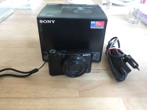 Sony Cyber-shot DSC-RX100 20.2 MP Digitalkamera - Schwarz