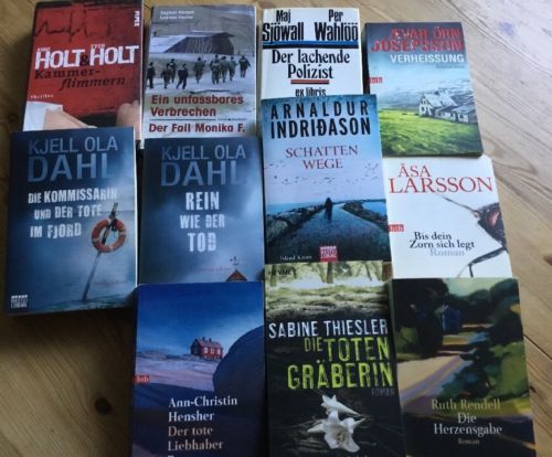11 Bücher: Paket Konvolut skandinavisch Krimi Thriller Roman Kriminalroman TB 