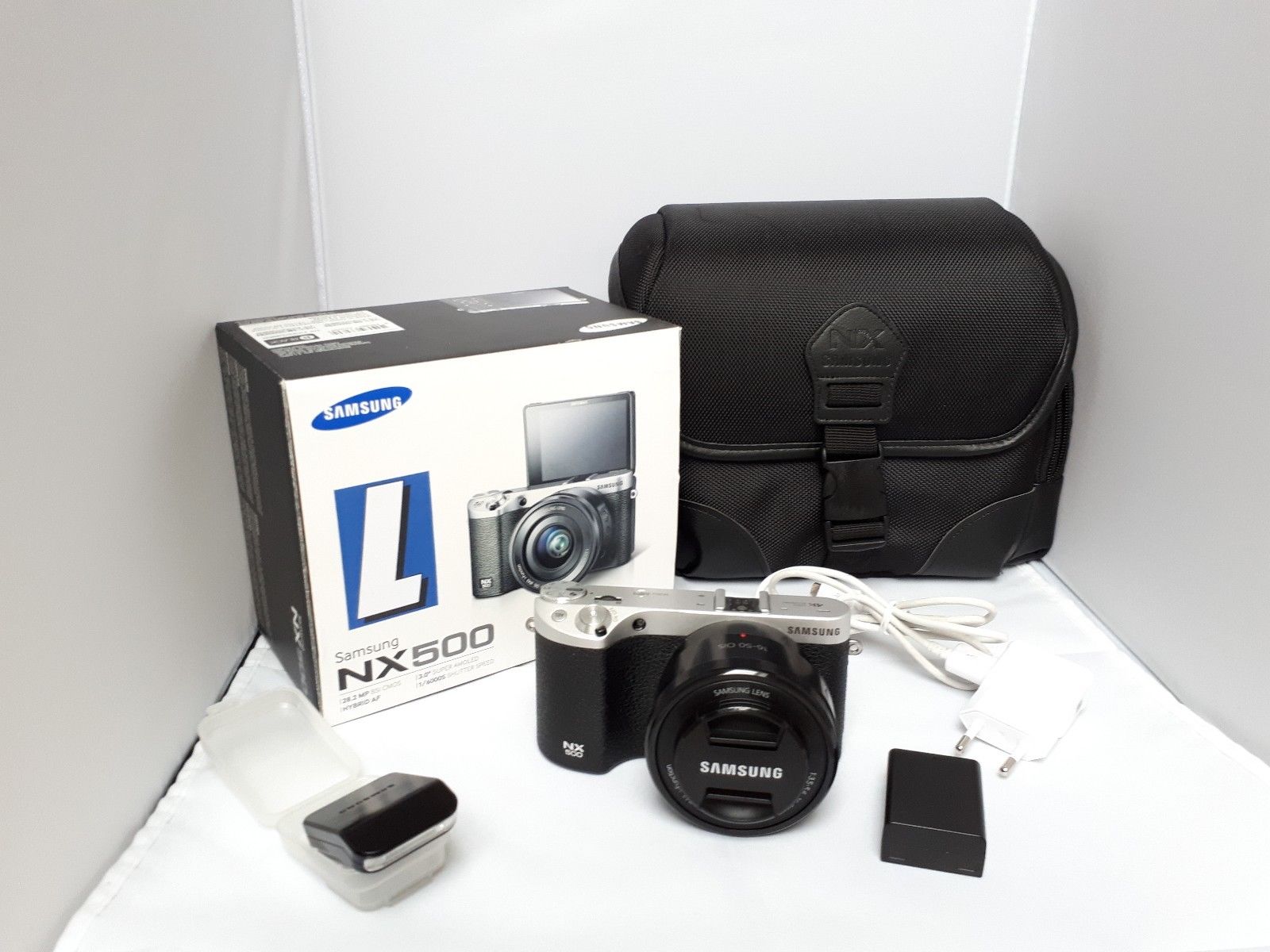 Samsung NX NX500 28.2 MP Digitalkamera - Schwarz (Kit m/ NX 16-50mm f/3.5-5.6...