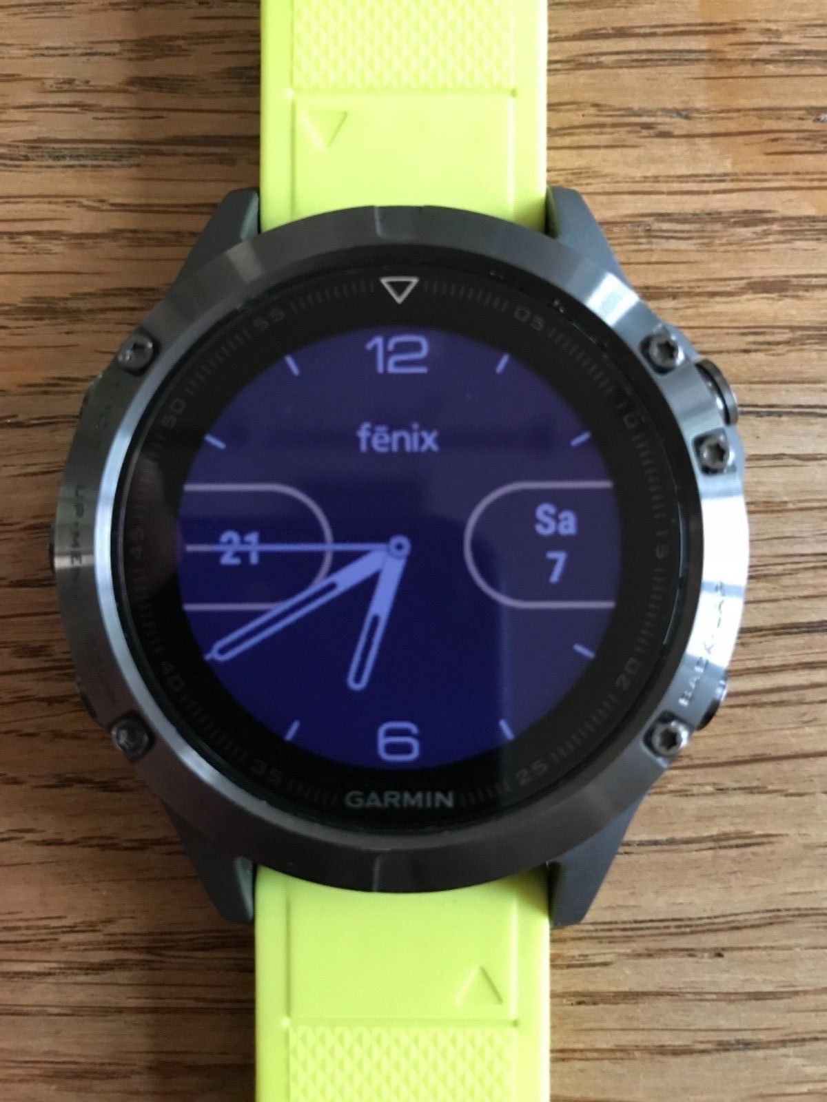 Garmin Fenix 5 Gps Multisport Smartwatch in grau mit Armband gelb