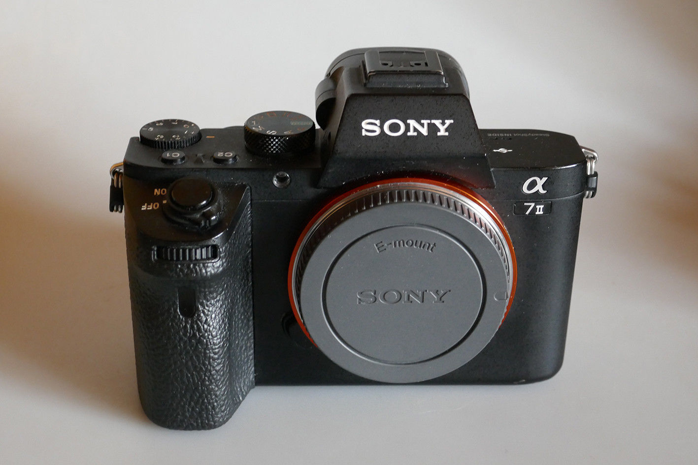 Sony Alpha ILCE-7M2 24.3 MP Digitalkamera 