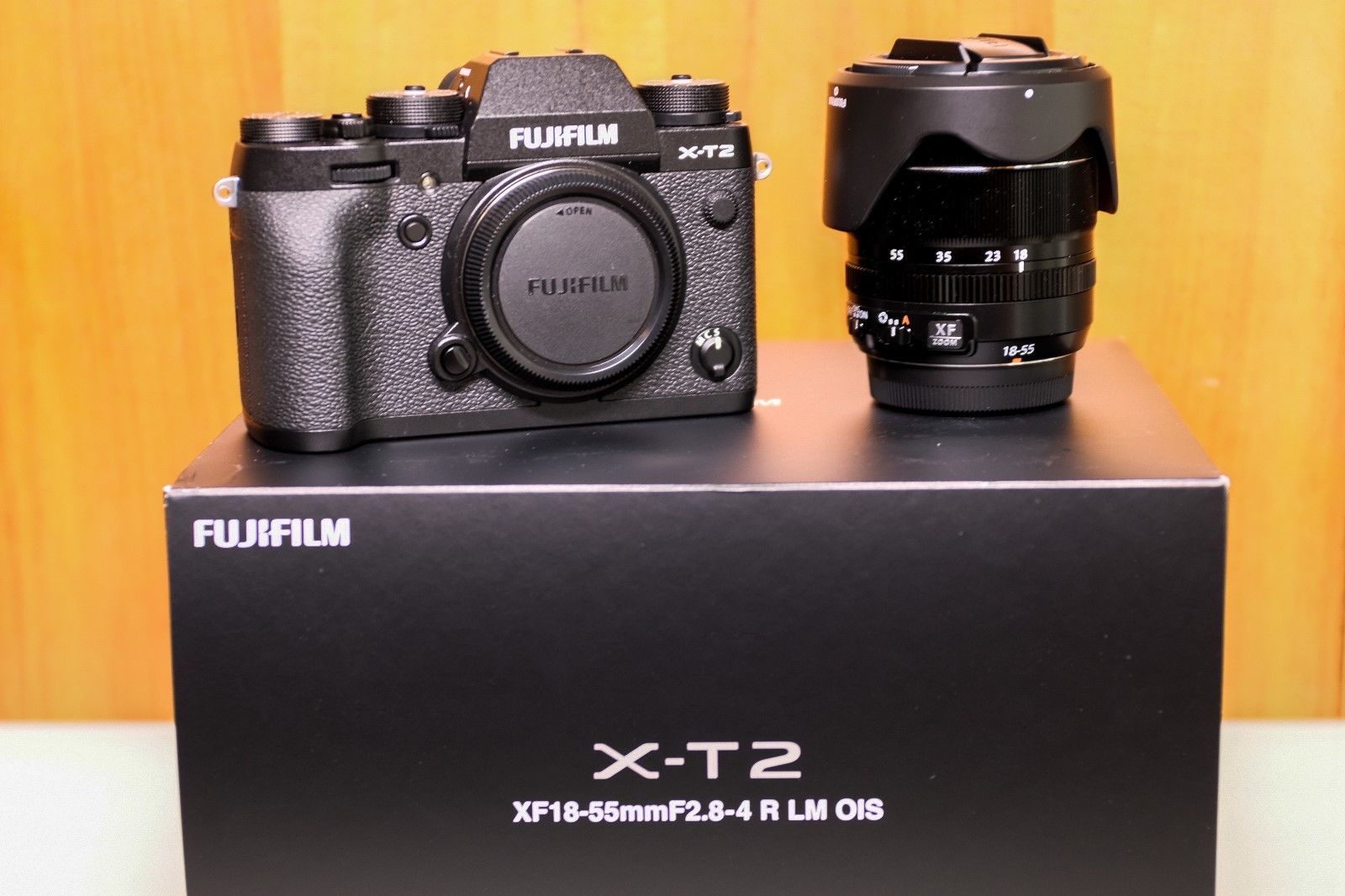 Fujifilm X-T2 Digital-Kamera Fuji 18-55mm 2.8-4 LM OIS XF Objektiv NEUWERTIG