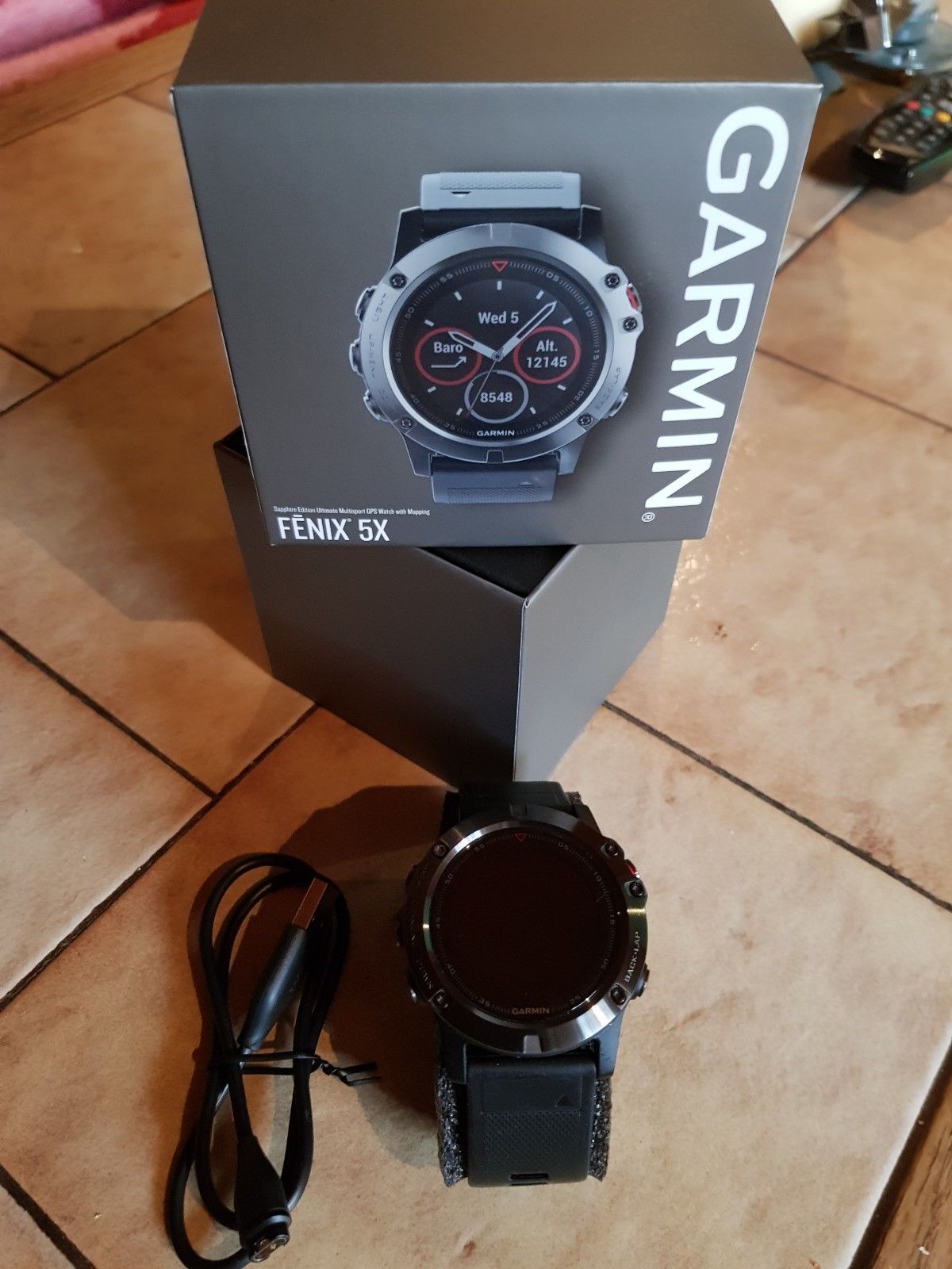 Garmin Fenix 5x Saphir 51mm GPS Smartwatch - Grau