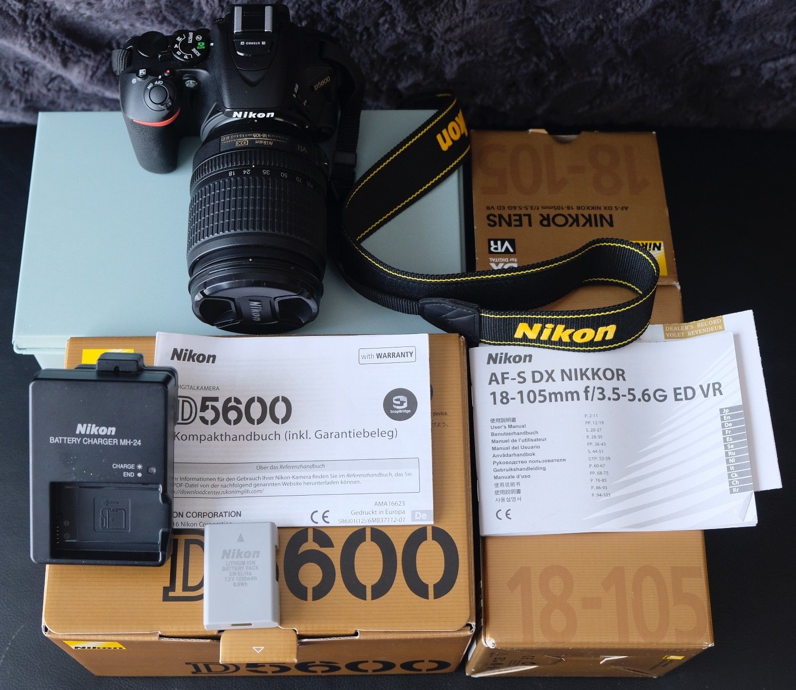 Nikon D5600 Kit AF-S DX18-105mm VR SR-Kamera 24,2MP Full-HD Video Wi-Fi