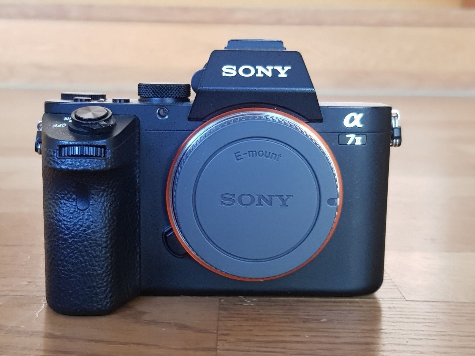 Sony A7ii (Alpha ILCE-7M2) 24.3 MP Digitalkamera - Schwarz (Nur Gehäuse)