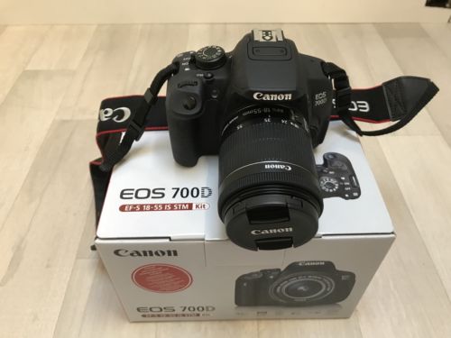 Canon EOS 700D SLR-Digitalkamera - Schwarz (Kit m/ EF-S 18-55mm IS STM)
