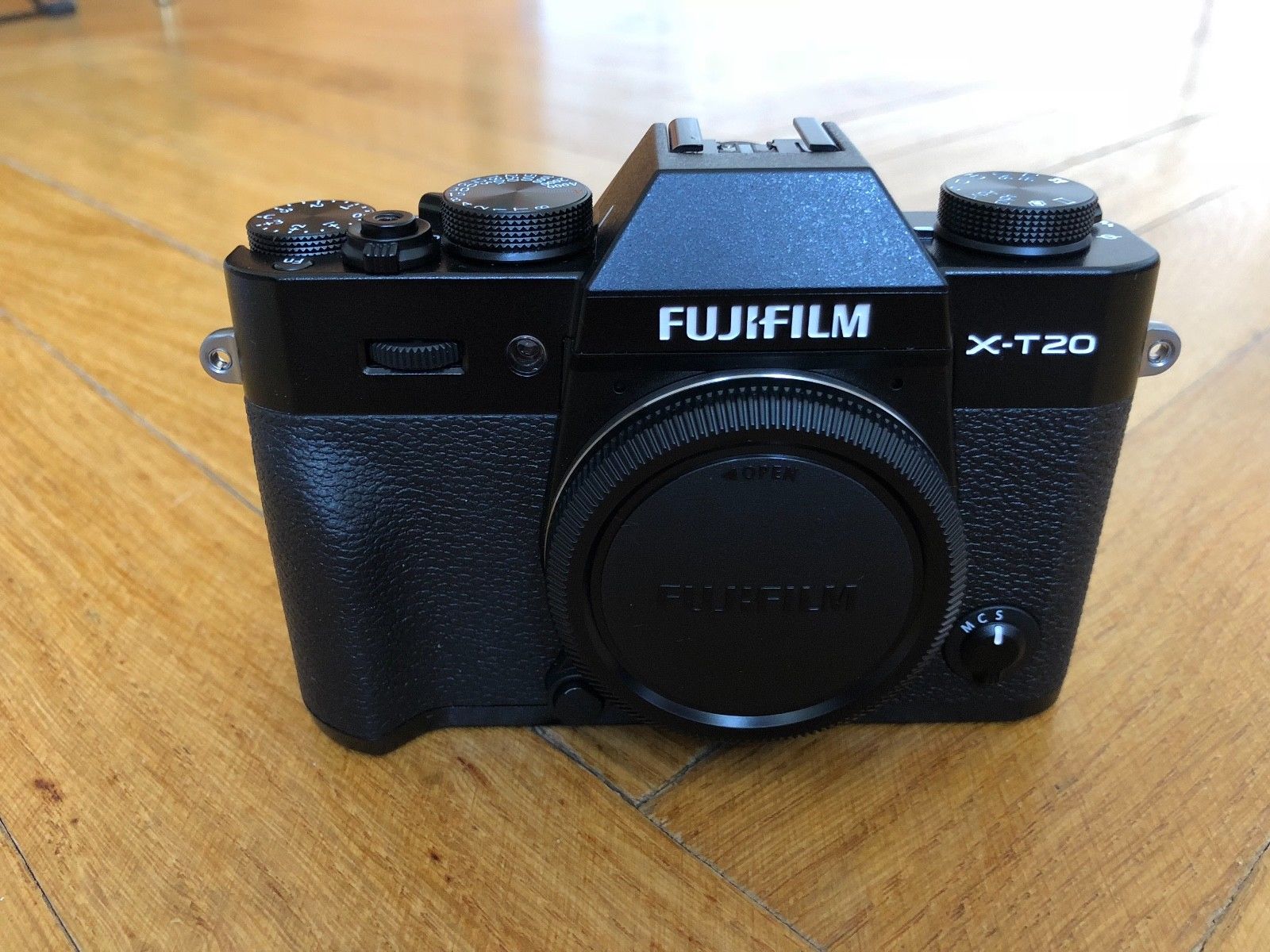 Fujifilm X-T20 24.3MP Systemkamera - Body Schwarz