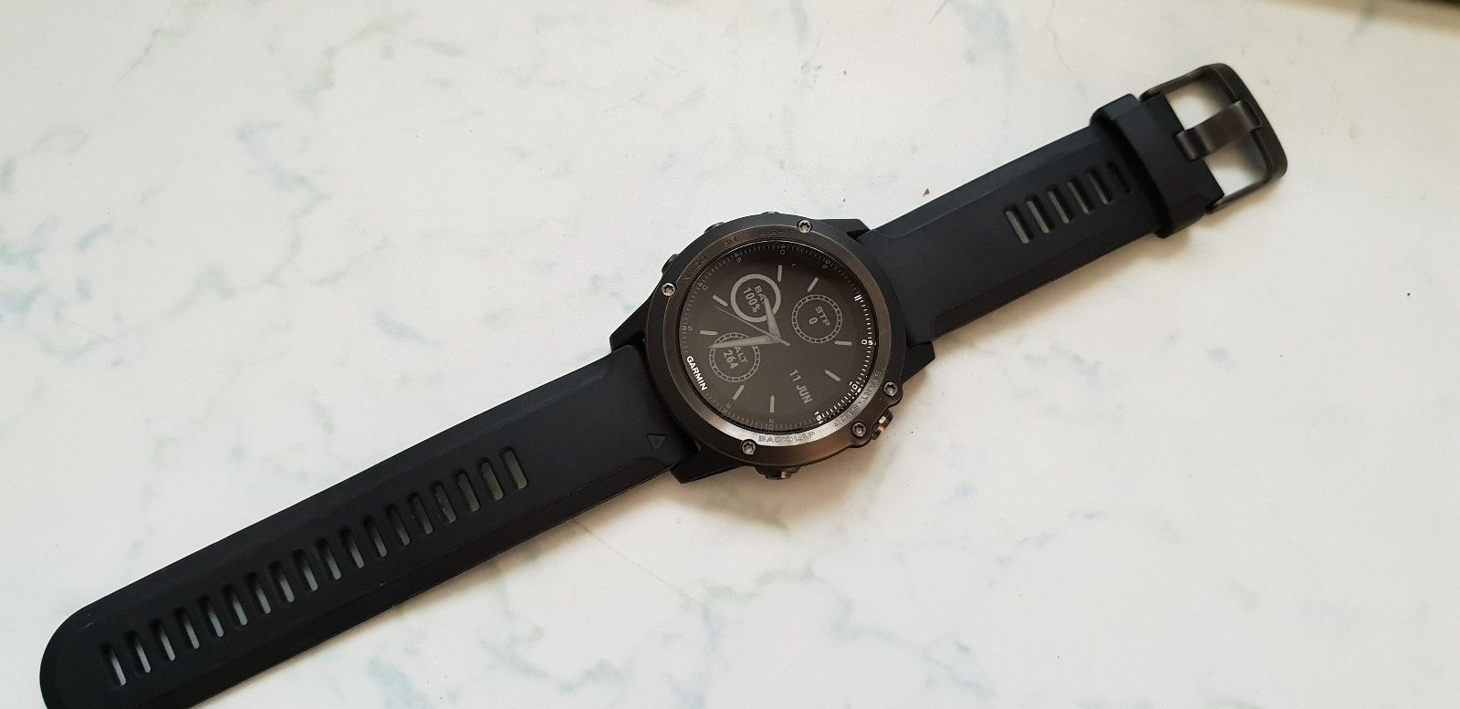 Garmin fenix 3 HR SAPPHIRE EDITION Schwarz, 2 Monate alt!! inkl. Rechnung