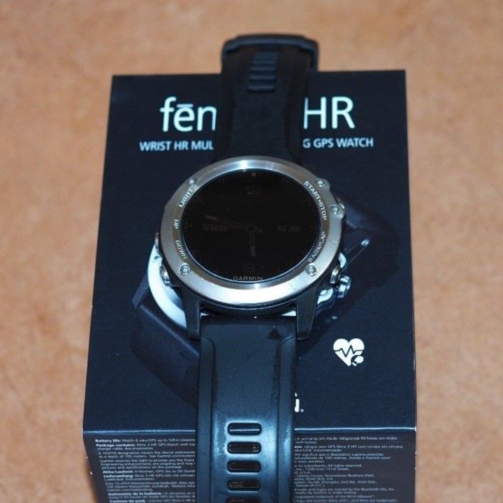 Garmin Fenix 3 HR GPS Multisportuhr - Silber