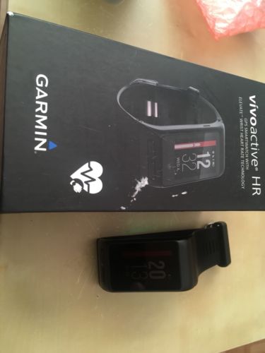 Garmin Vivoactive HR GPS - schwarz - Pulsmessung am Handgelenk 